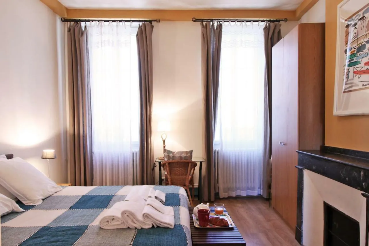 Appartements Casa Carlos Gardel Тулуза 0*,