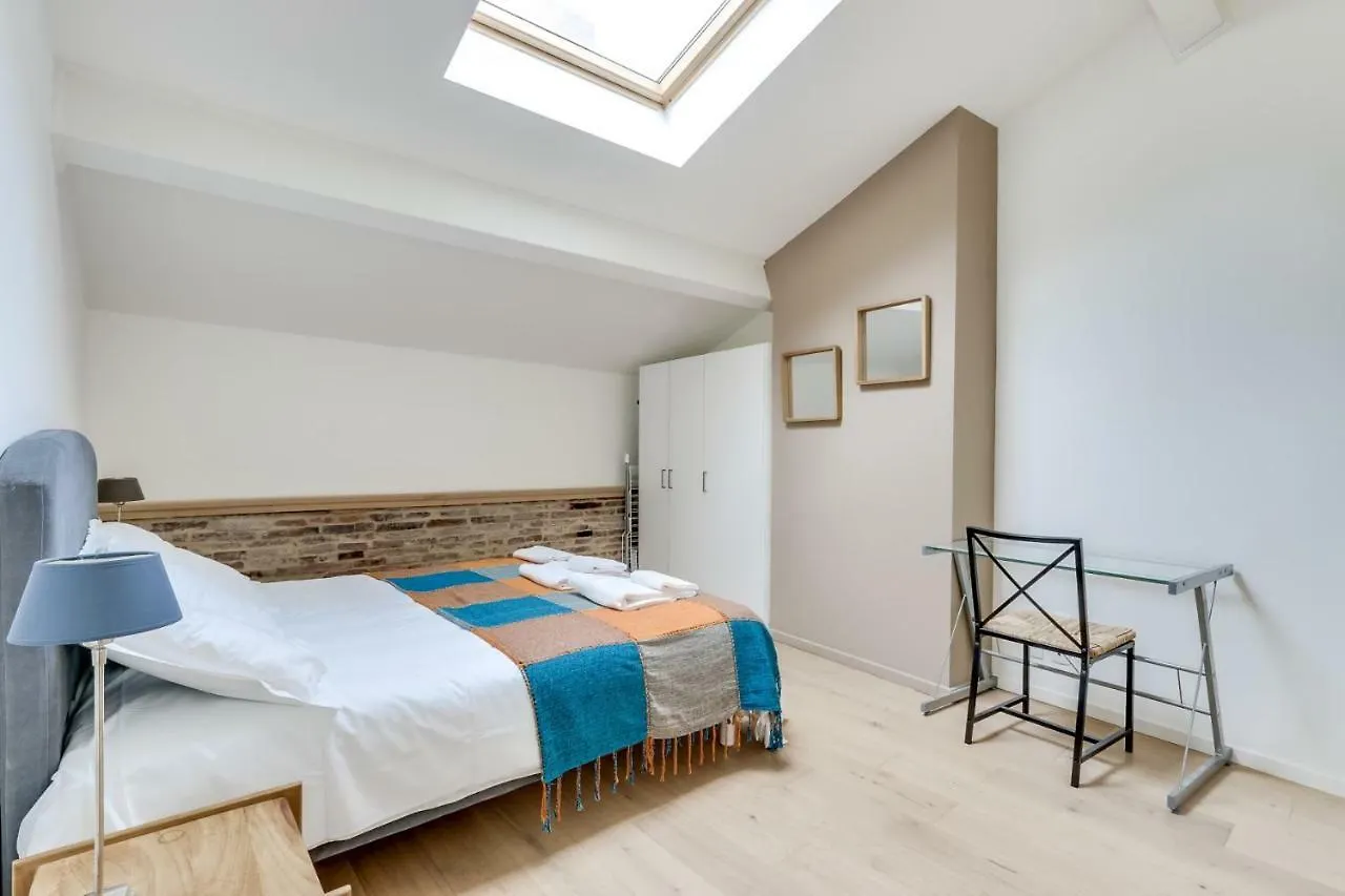 Апартаменты Appartements Casa Carlos Gardel Тулуза